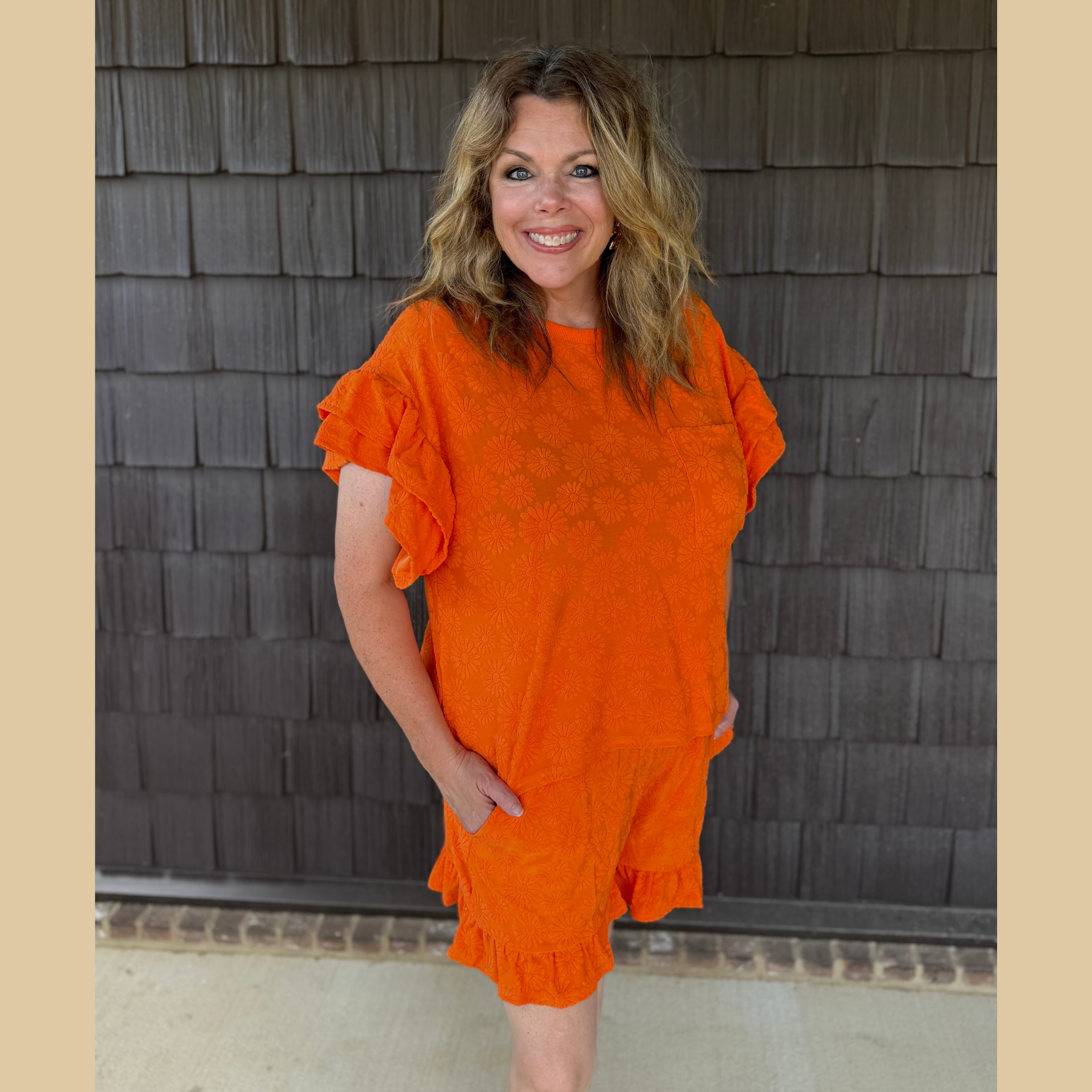 Orange Daisy Embossed Ruffle Set