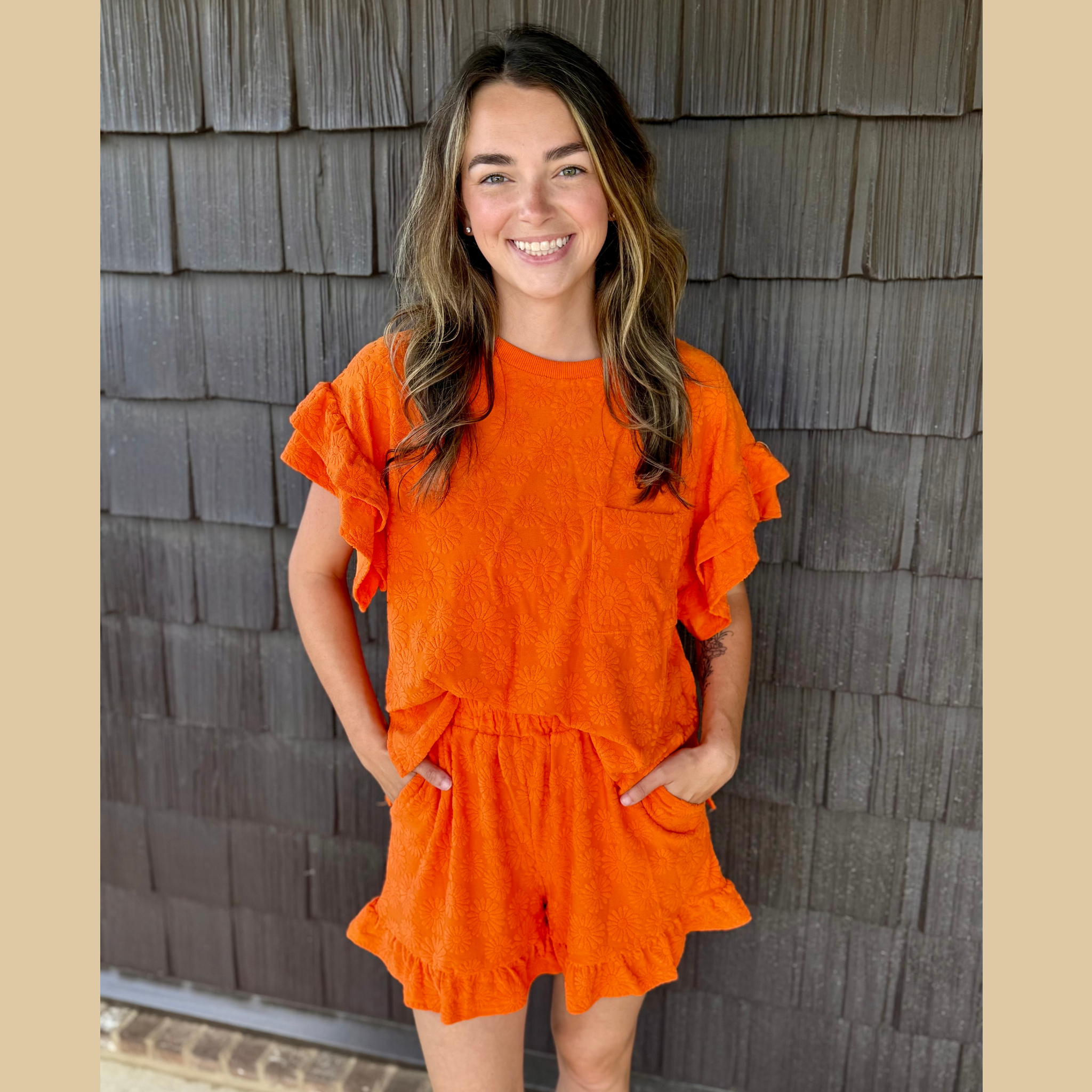 Orange Daisy Embossed Ruffle Set