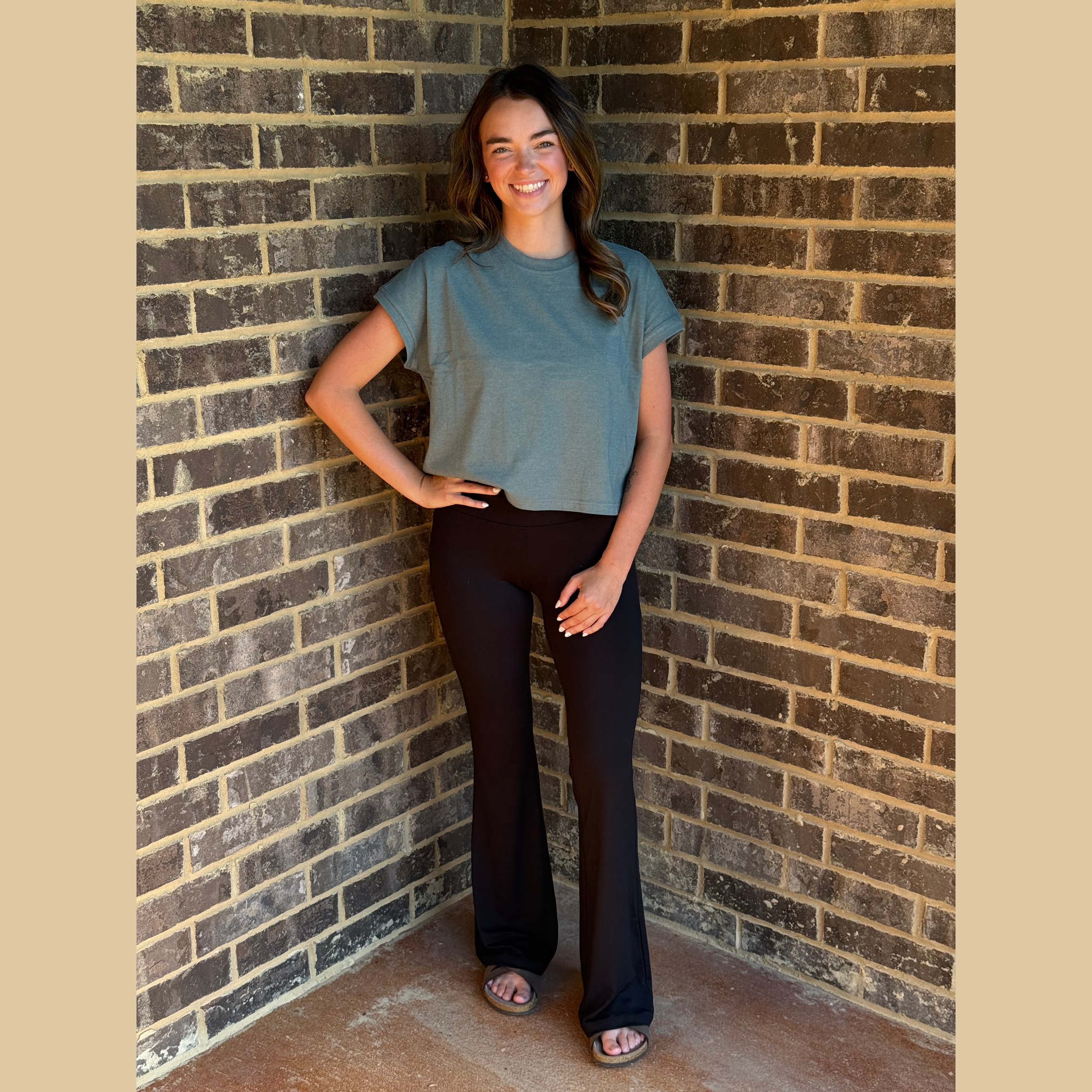 Black Out Flare Yoga Pants